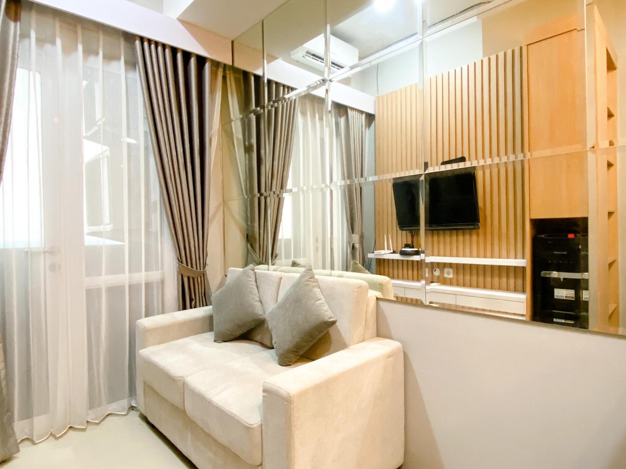 Homey And Minimalist 1Br Vasanta Innopark Apartment By Travelio Cikarang Exterior photo